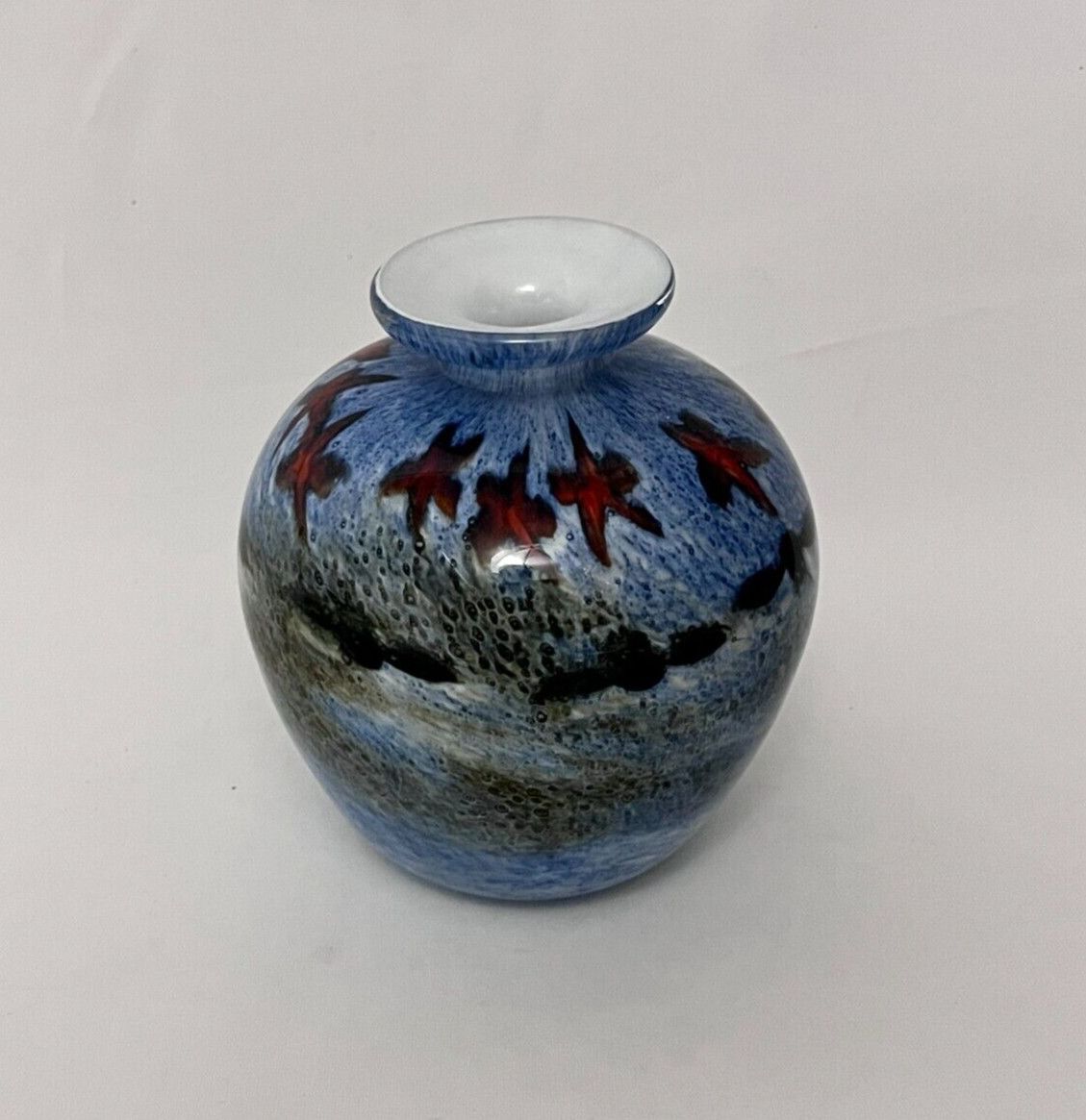 ABSTRACT BLUE BATS STARS ART GLASS VASE