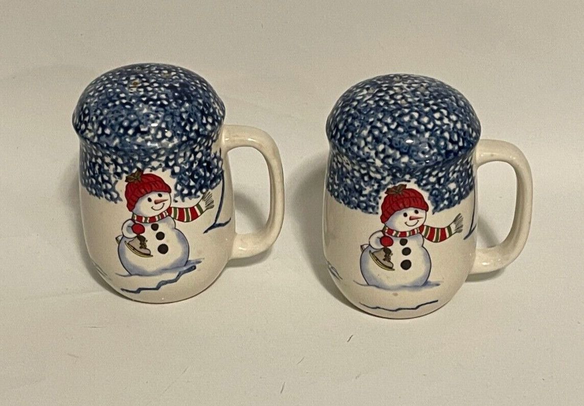 SNOWMAN SALT AND PEPPER SET 3 AND 5 HOLE