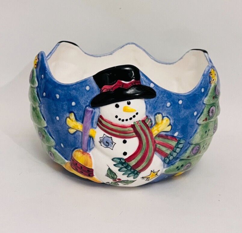 SWEET SHOP CHRISTMAS CENTER PIECE BOWL 8 1/4"