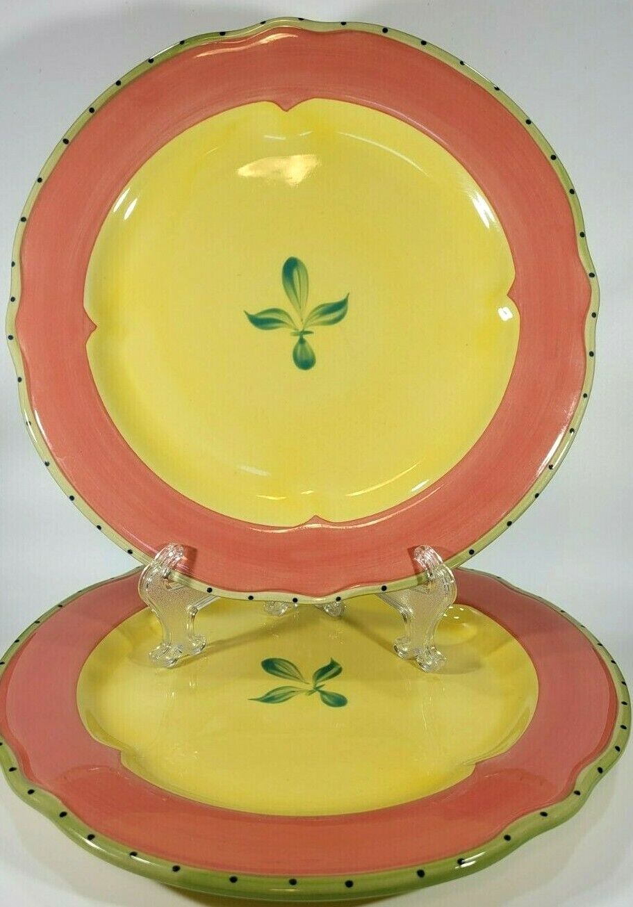 SECRETS OF PISTOULET  DINNER PLATE SET OF 2