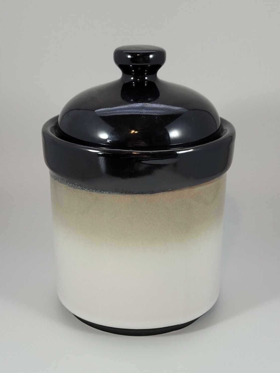 NOVA BLACK CANISTER 4 1/2"