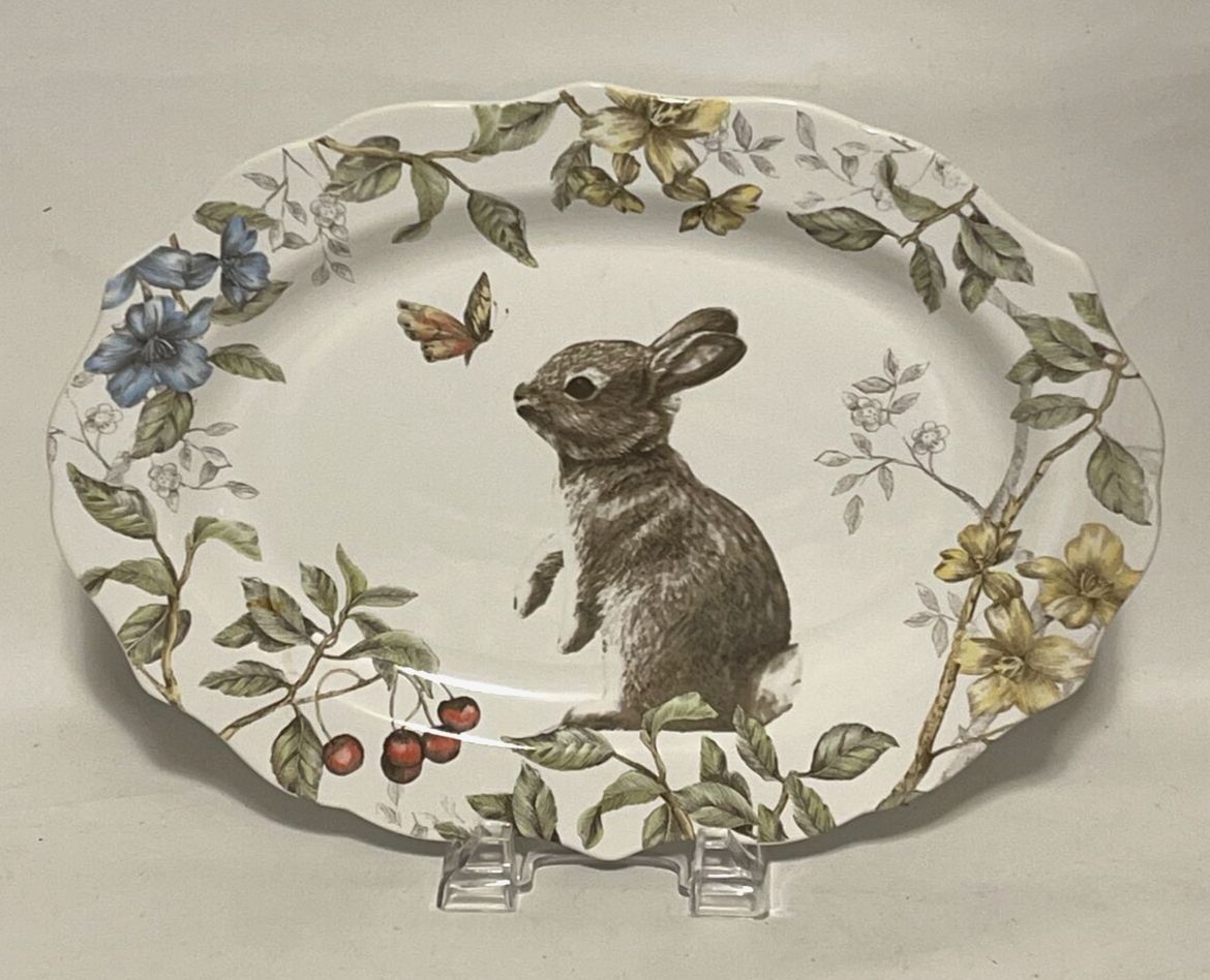 SOFIE THE BUNNY PLATTER  13 5/8"
