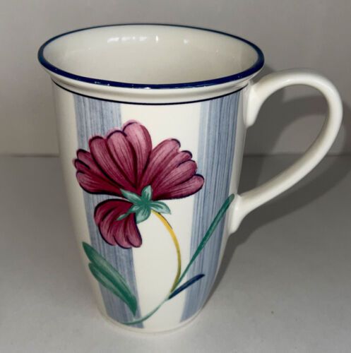 POPPIES ON BLUE BOTANICAL MUG 4 7/8"