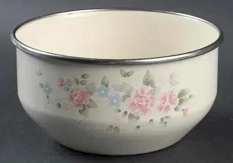 TEA ROSE METAL BOWL W LID 5 3/4"