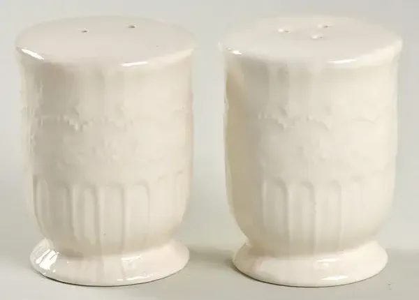 TONI LINEN SALT &amp; PEPPER