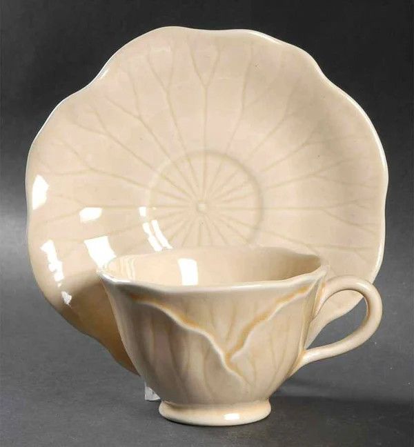 LOTUS-SAND CUP &amp; SAUCER