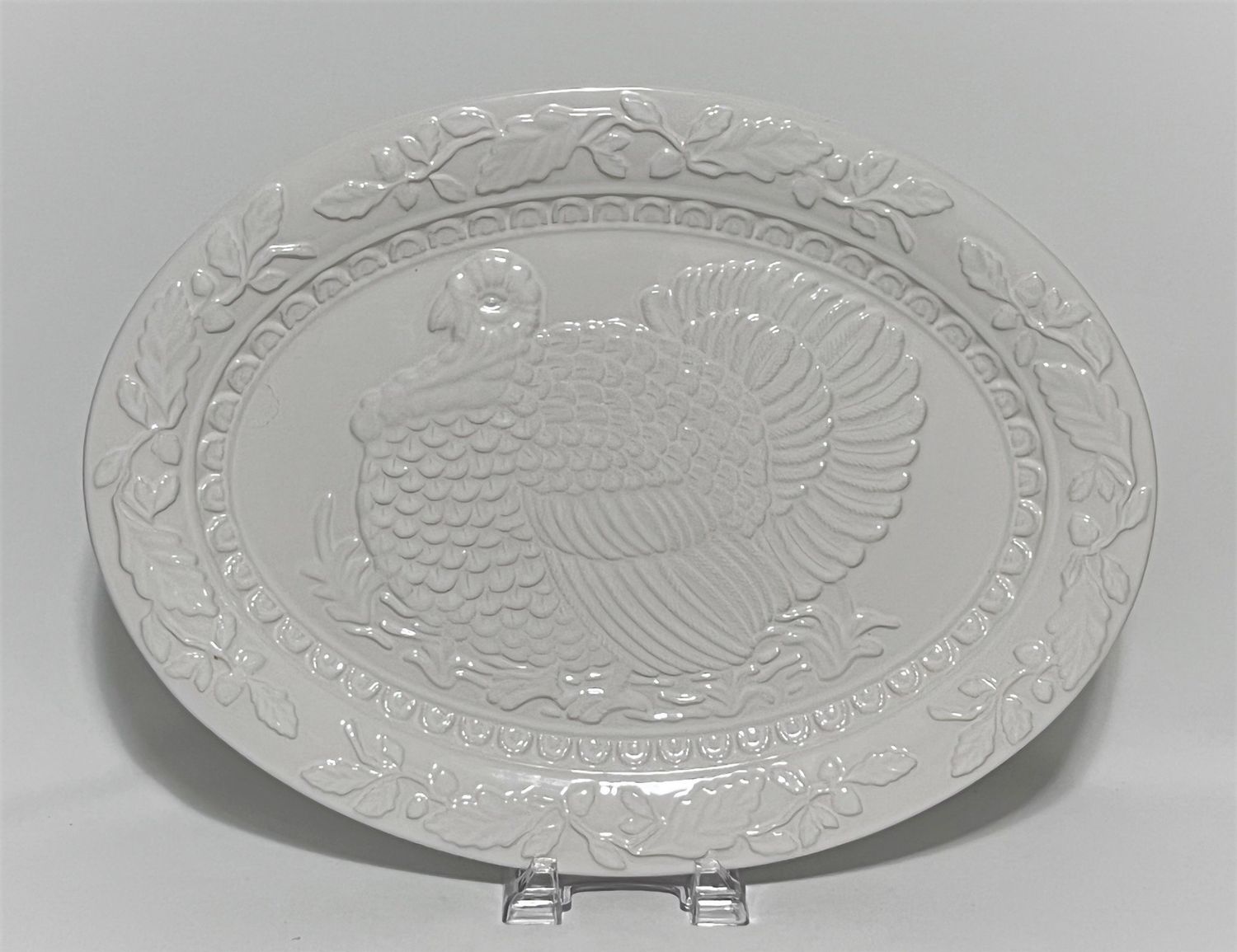 HERITAGE WHITE TURKEY PLATTER 18.5"