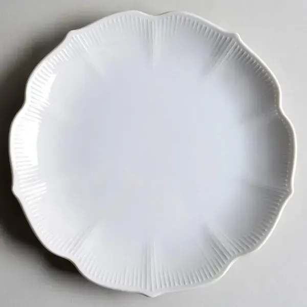 LOTUS SALAD PLATE 8"
