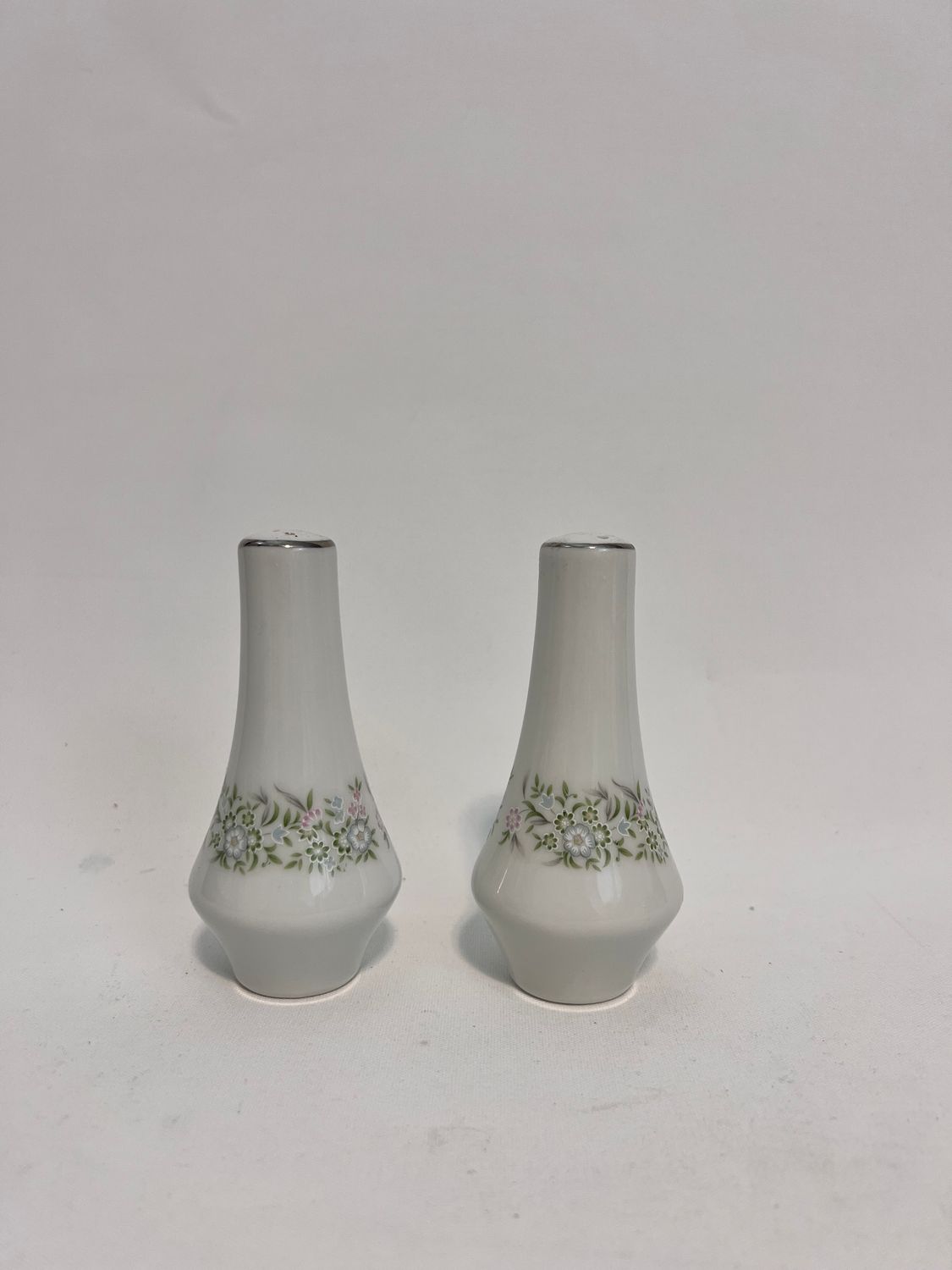 SPRINGTIME SALT AND PEPPER