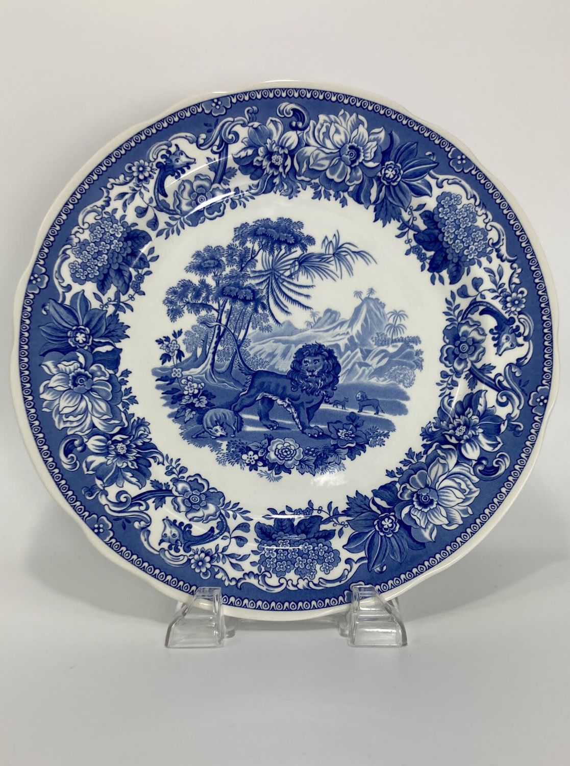 TRADITION SERIES DINNER PLATE 10 1/2" AESOPS FABLES