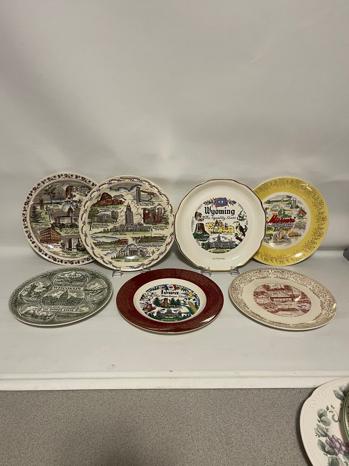 UNITED STATES COMMEMORATIVE DINNER PLATE LOT OF 9