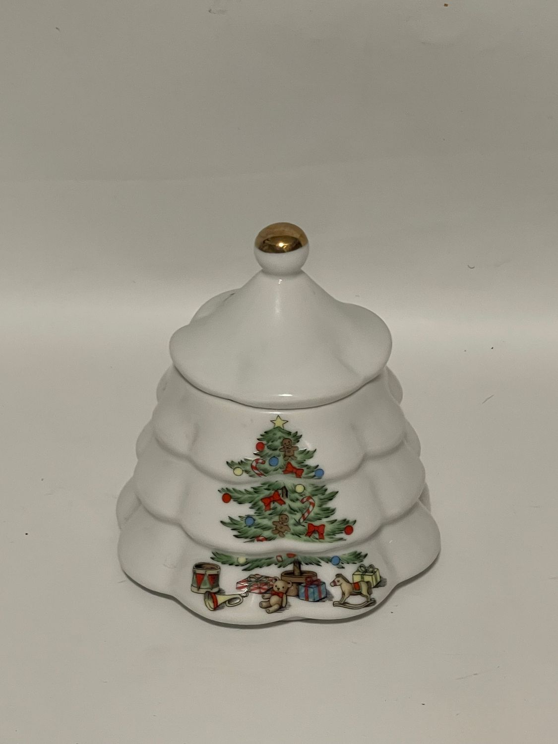 HOME FOR THE HOLIDAYS SUGAR BOWL