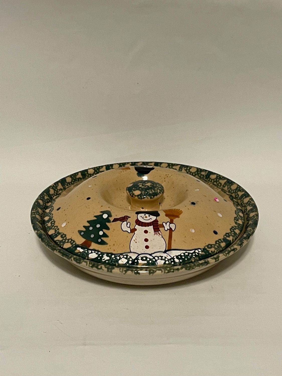 SNOWMAN COVERED CASSEROLE VEGETABLE PIE BOWL 9"