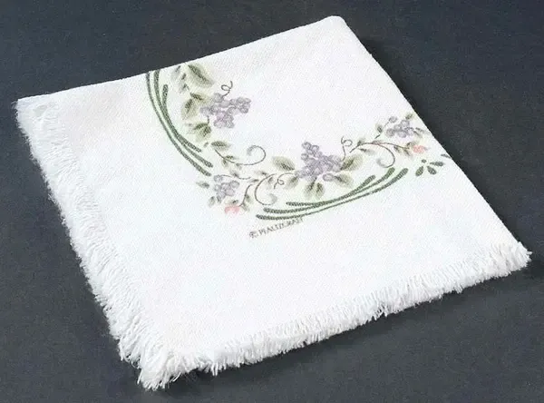 GRAPEVINE NAPKIN 15 1/2"