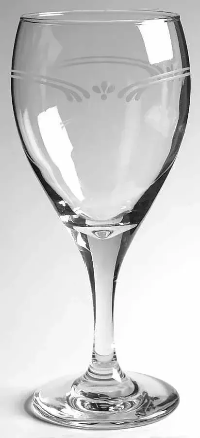 FILIGREE GOBLET/WINE 7 1/4"