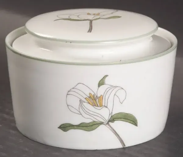 TRILLIUM SUGAR BOWL