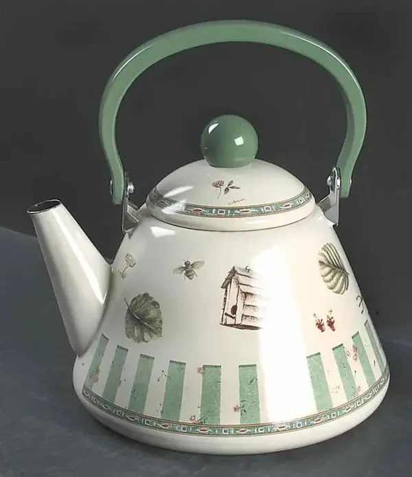 NATUREWOOD KETTLE 2 1/2 QT 7&quot;