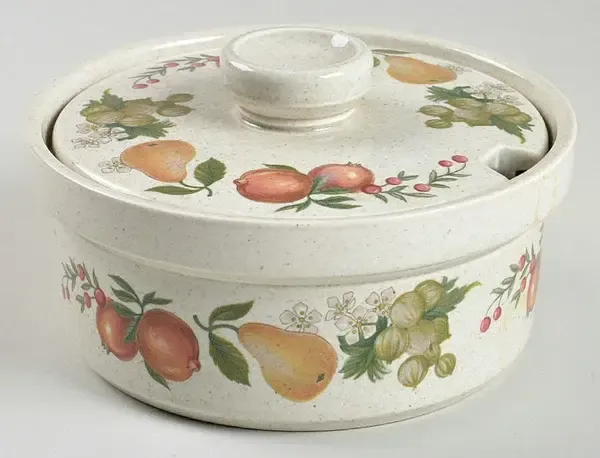 QUINCE SUGAR BOWL WITH LID  2 7/8"