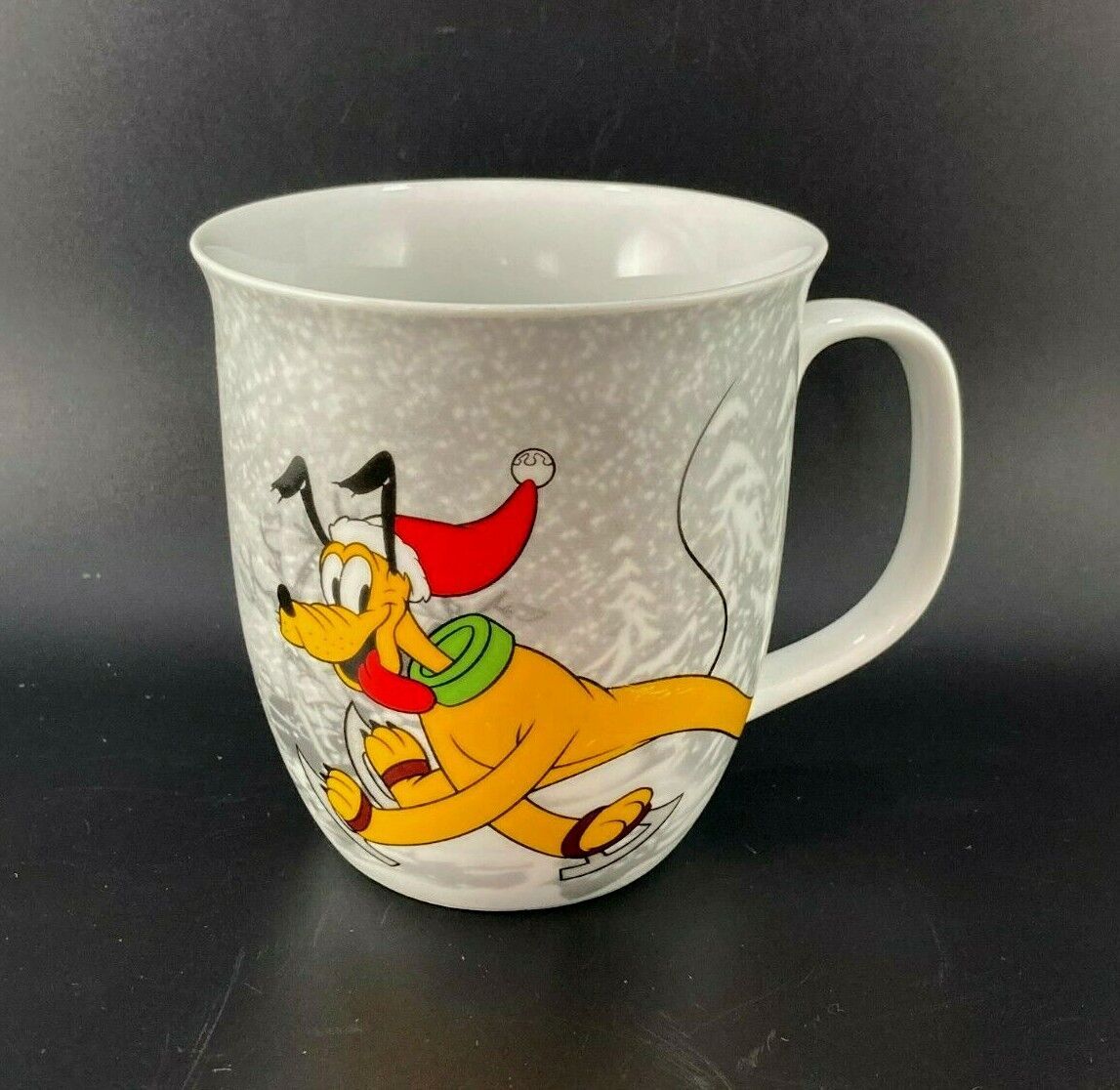 PLUTO CHRISTMAS COFFEE MUG