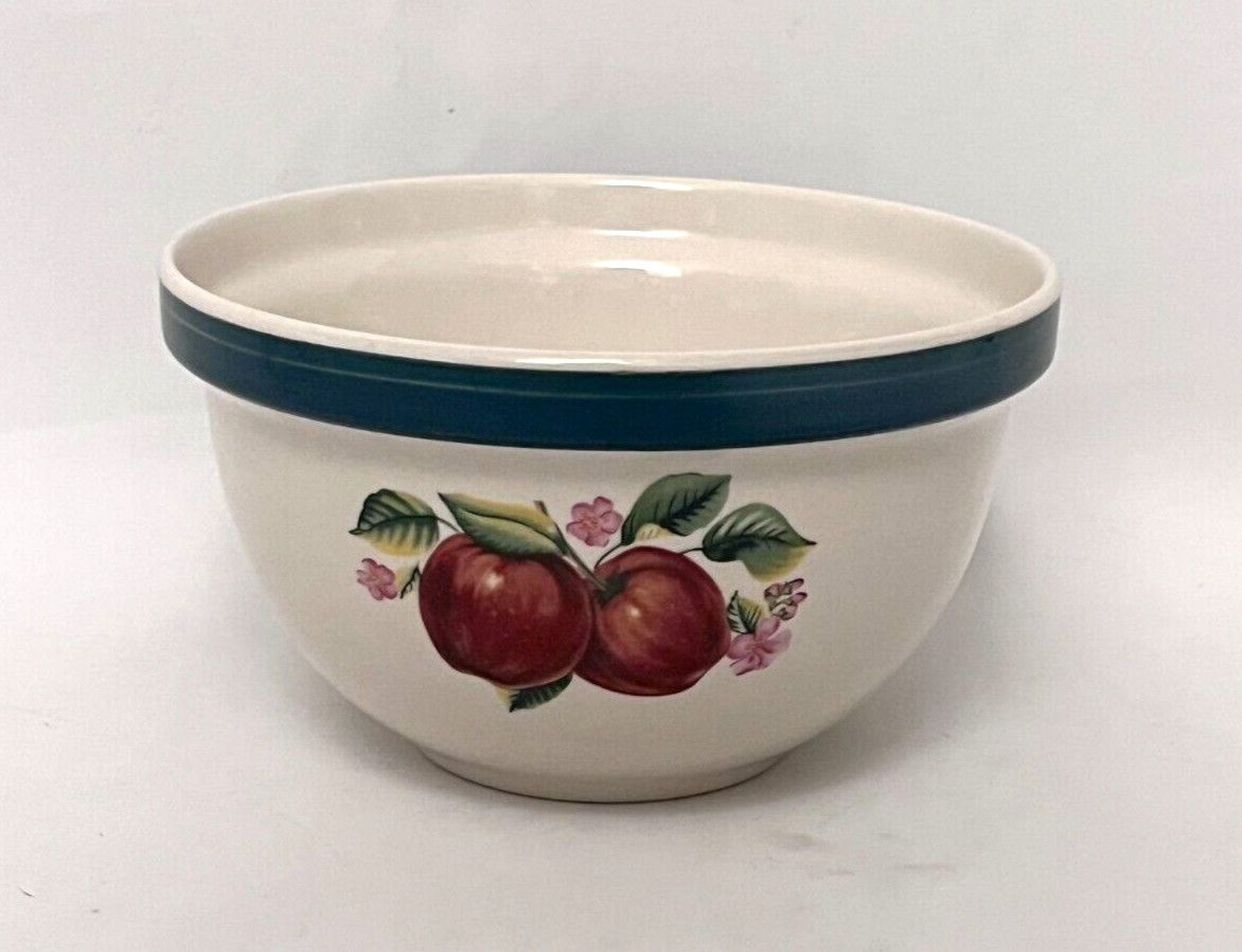 APPLE MIXING BOWL 6  3/8"
