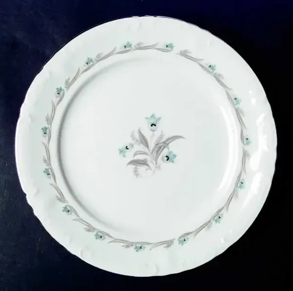 BLUE BELL DINNER PLATE 10"