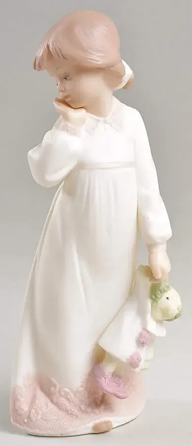 GOLDEN MEMORIES SHARING STORIES