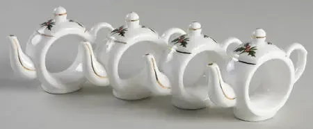 A CUP OF CHRISTMAS TEA NAPKIN RING SET OF 4