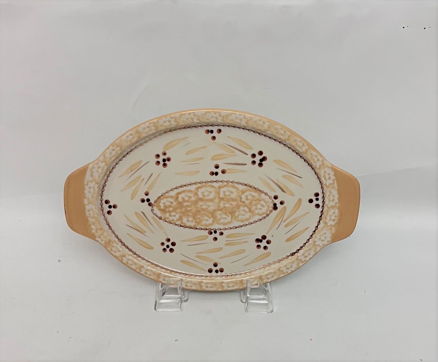 OLD WORLD CREAM OVAL LID IT 10"