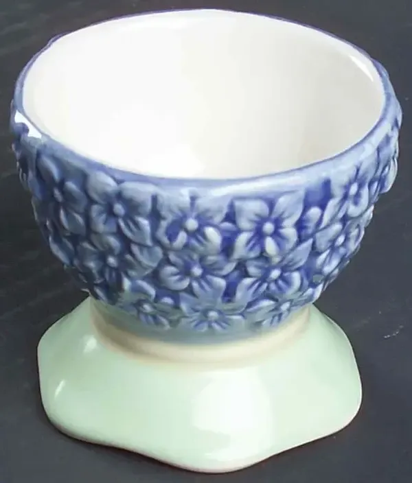 CANDLEHOLDER VOTIVE SCULPTED