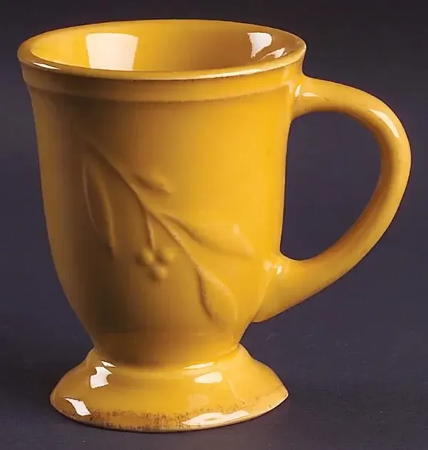 BELLA YELLOW MUG 4 3/4'