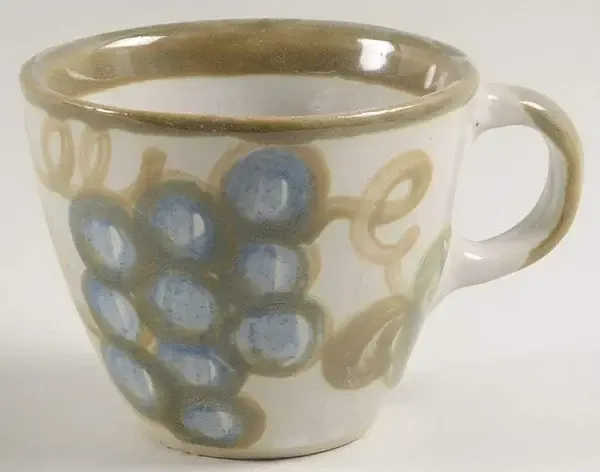 BLUE GRAPE CUP