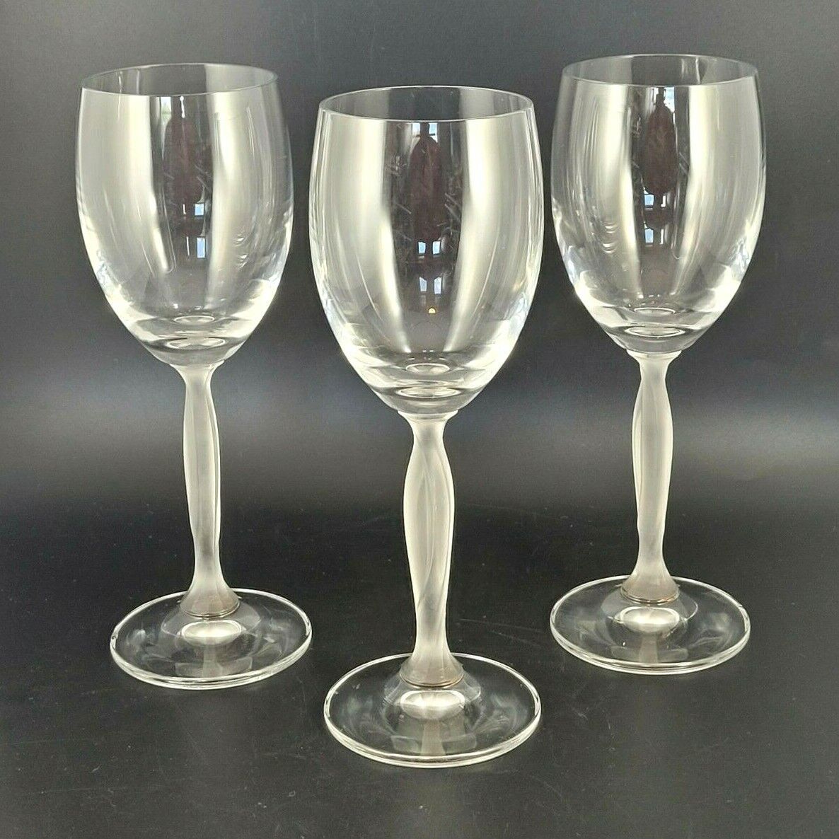 BALLET WINE GLASSES 7 1/2" SET OF 3