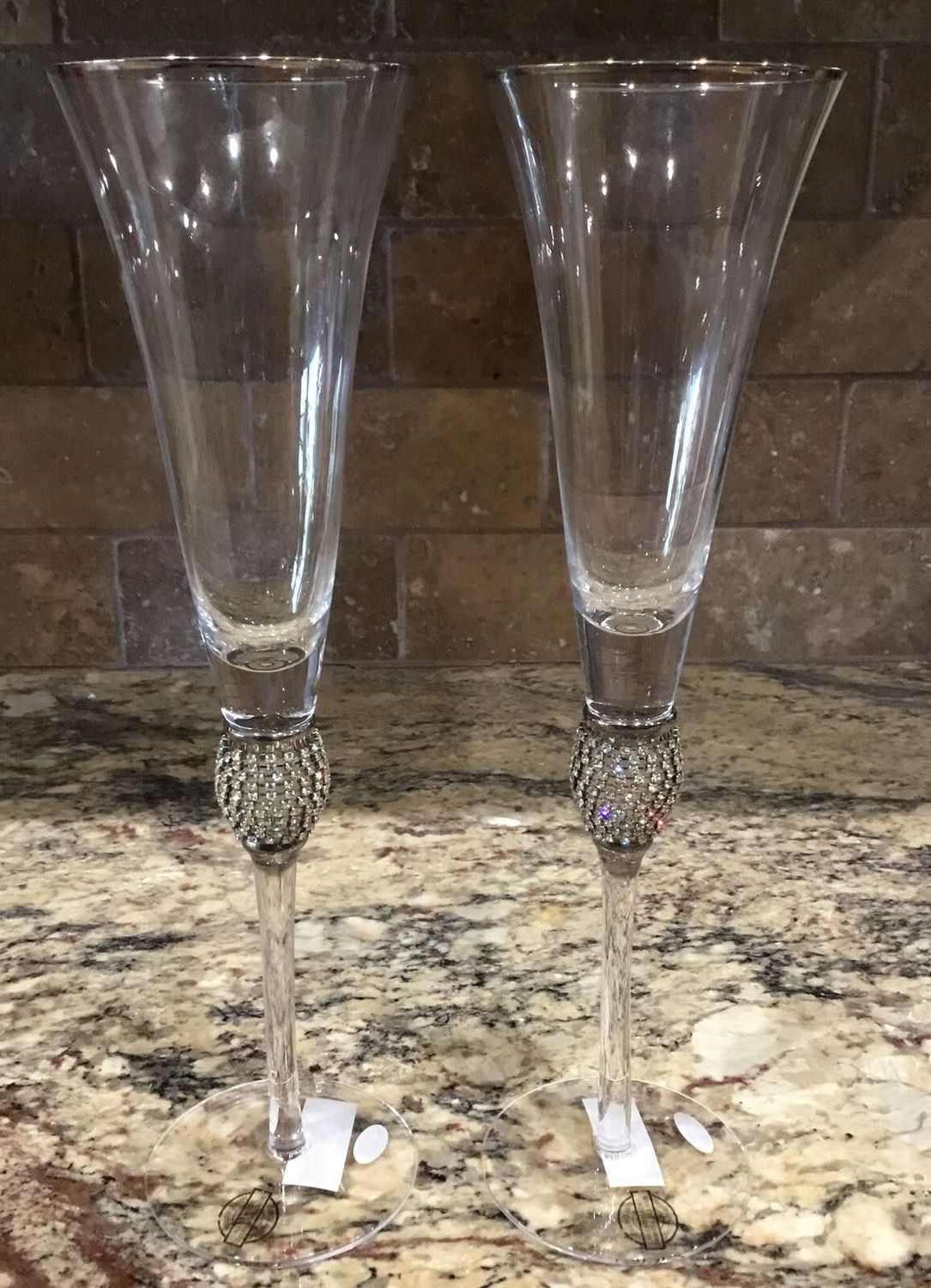 JEWEL SILVER CHAMPAIGNE GLASS