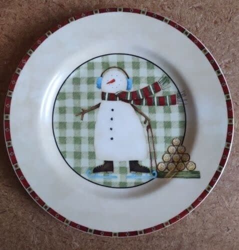 NORTH COUNTRY SNOWMEN SALAD/ DESSERT PLATE 8 1/4" SKATES