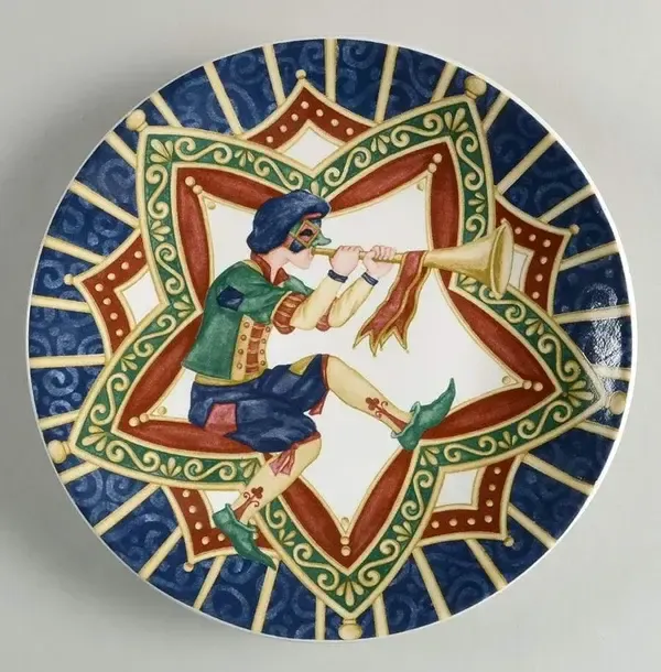ROYAL HOLIDAY BUFFET PLATE 8 1/8"