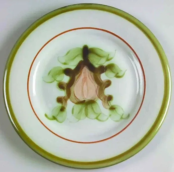 PEAR SALAD PLATE 8"