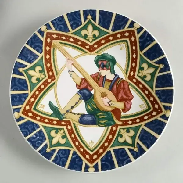 ROYAL HOLIDAY BUFFET PLATE 8 1/8"