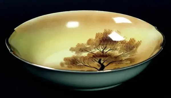 TREE IN THE MEADOW ROUND VEGETABLE BOWL 8 1/2"