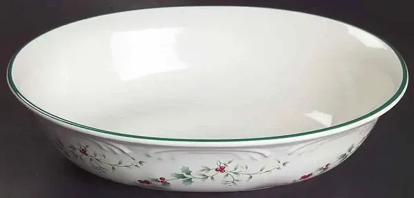 WINTERBERRY OVAL VEGETABLE 10 1/4"