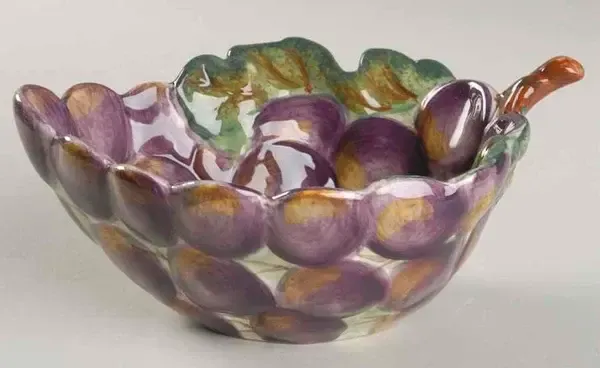 VENETIAN BOWL GRAPE 7"