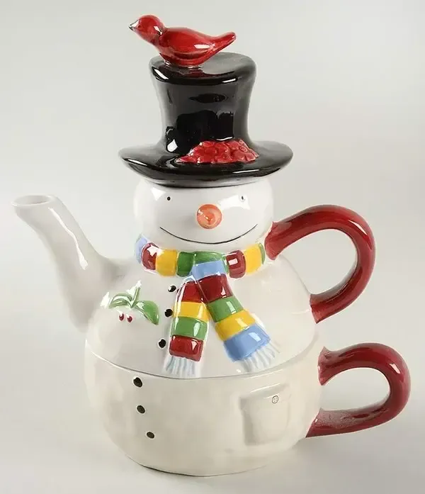 SNOWMATES CREAM TEAPOT &amp; LID W/ CUP