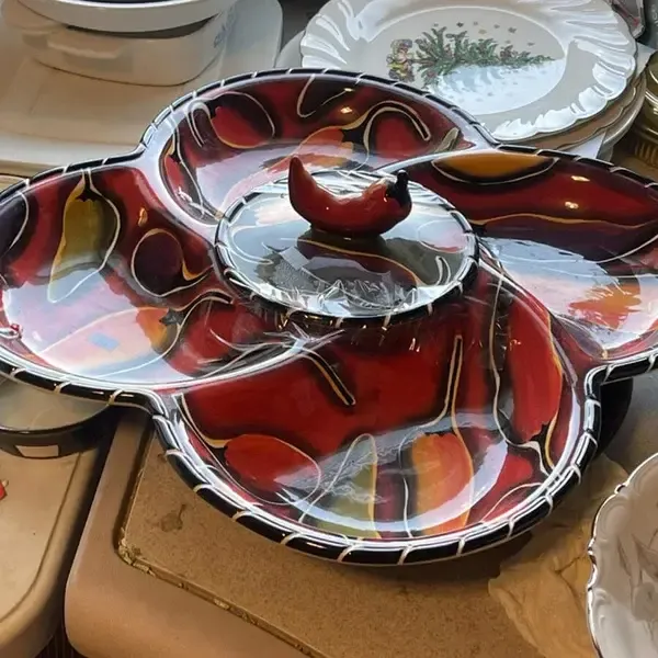 CAYENNE CHIP AND DIP/LID 19 1/2"