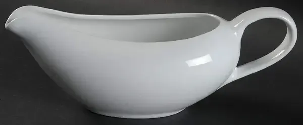 DELUXE GRAVY BOAT 9"
