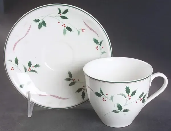 HOLIDAY SPLENDOR CUP &amp; SAUCER