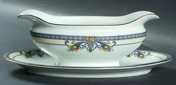 WINONA GRAVY BOAT