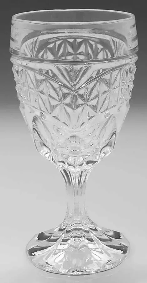 LUNA WATER GOBLET 6 1/4"