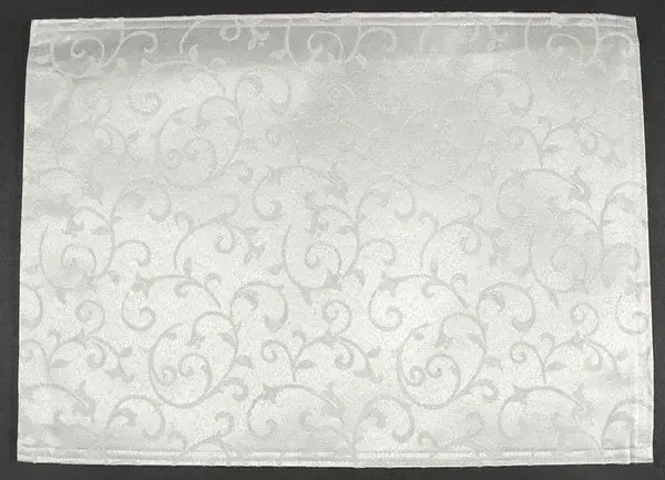 OPAL INNOCENCE PLACEMAT PLATINUM 13"