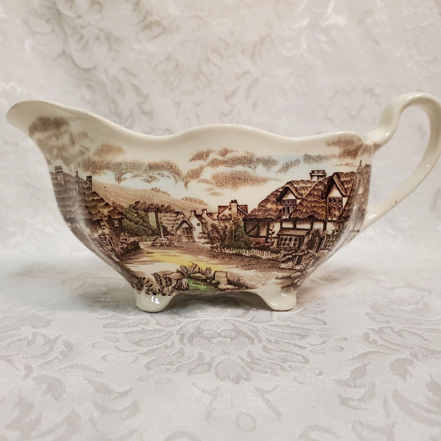 OLDE COUNTRYSIDE BROWN MULITCOLOR CREAMER
