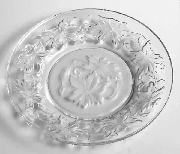 FANTASIA BREAD AND BUTTER PLATE 6"