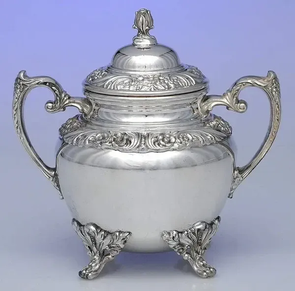 HERITAGE SILVERPLATE HOLLOWARE